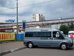 Бесплатный автобус Genser в пункт аренды автомобилей АрендаАвто-ртв на ул.Добролюбова